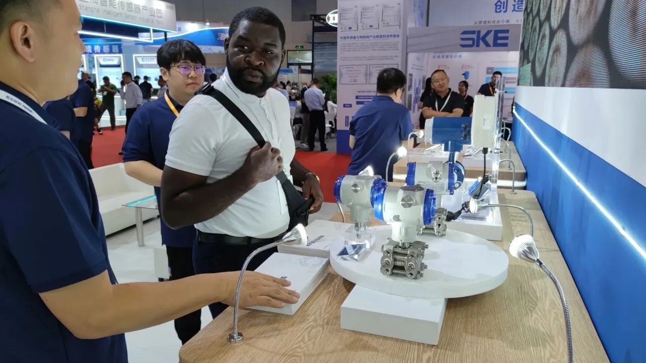 1697507878494544.jpg 1697507878494544.jpg