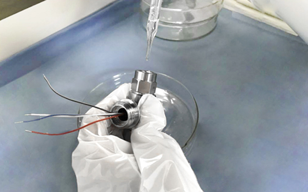  氧氣測量壓力傳感器、氧氣專用壓力傳感器、 壓力傳感器忠氧氣級清洗工藝